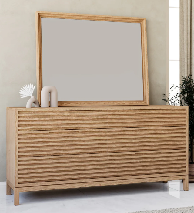 48444 Dresser