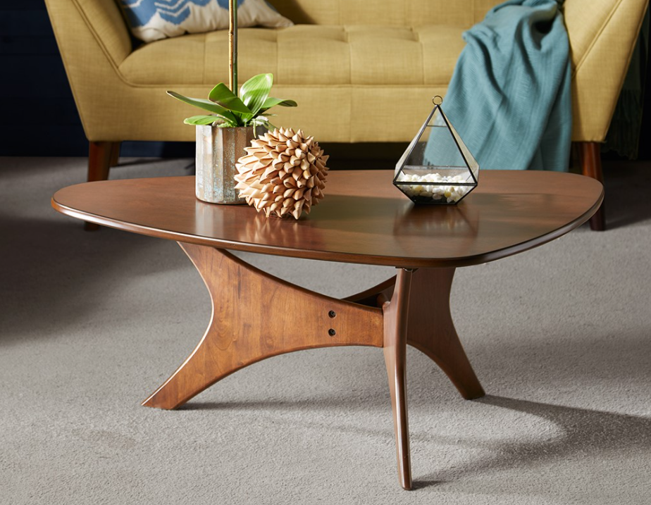 31370 Coffee Table