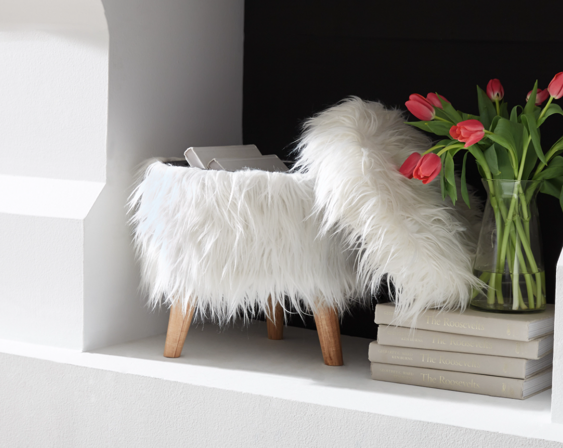32348 Storage Ottoman