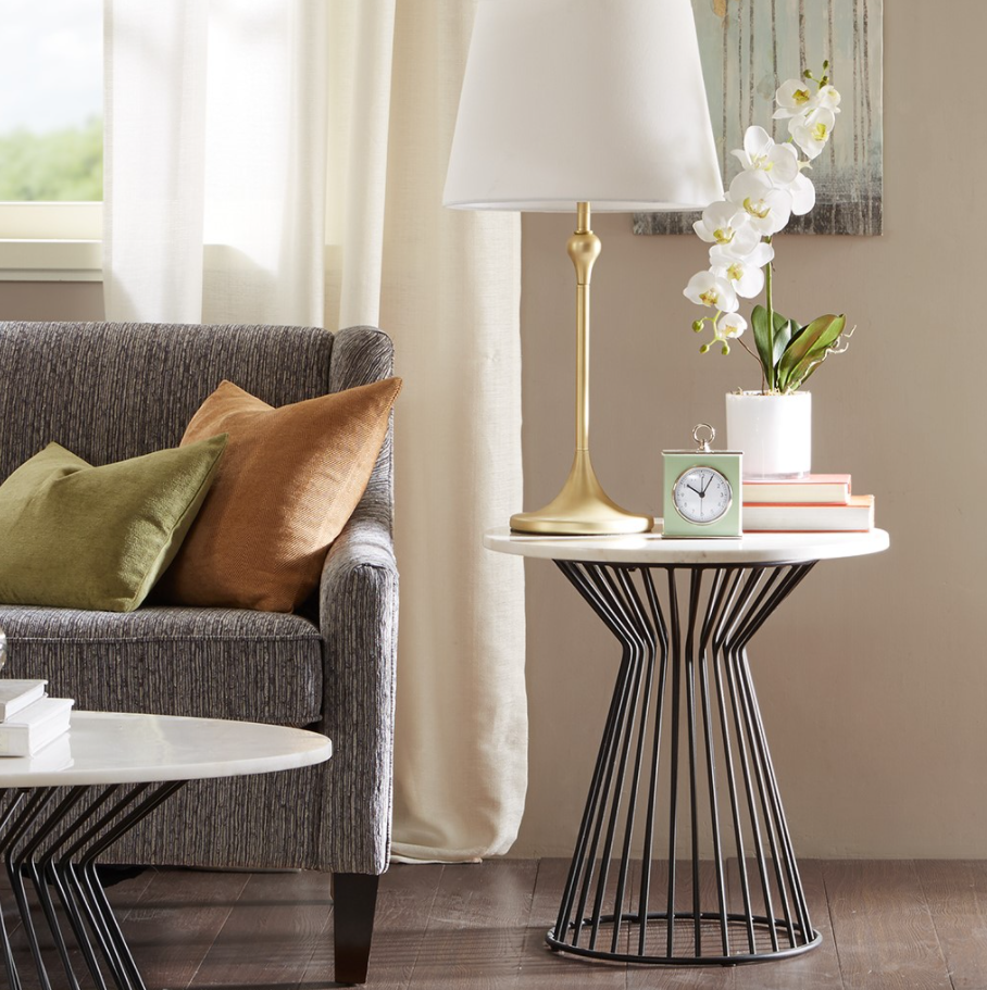 37266 End Table