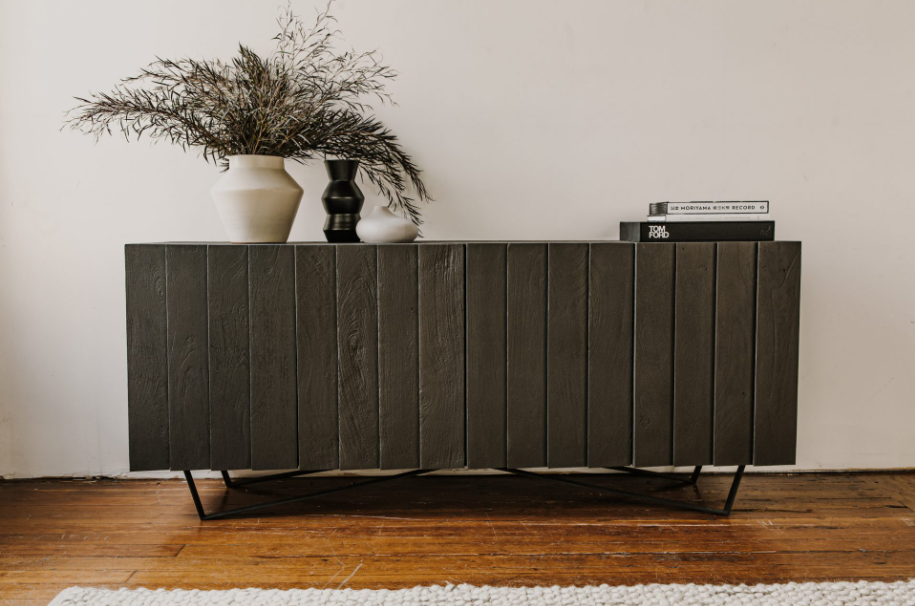 37609 Side Board
