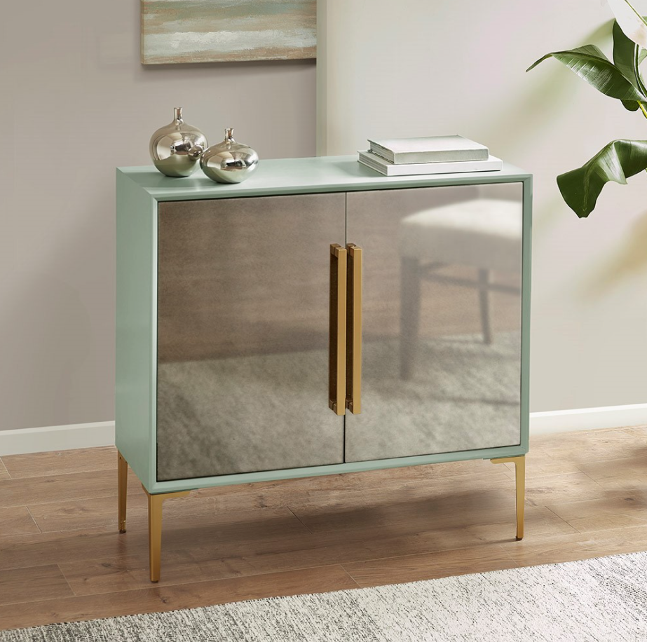 37647 Cabinet