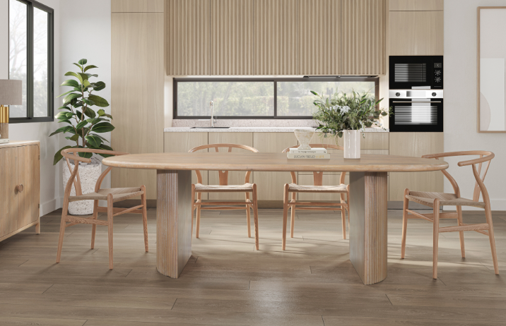 51811 Dining Table