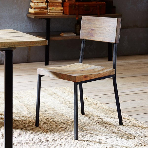 16610 Dining Chair