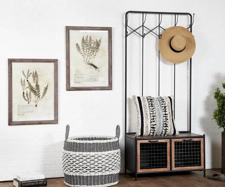 24562 Coat Rack