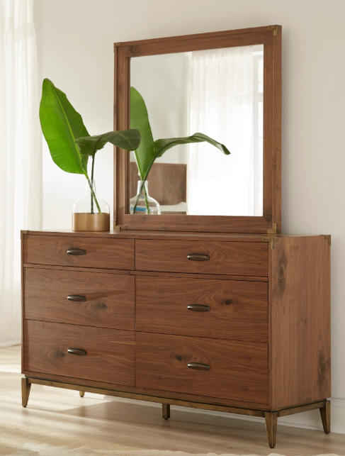 Chandler Dresser