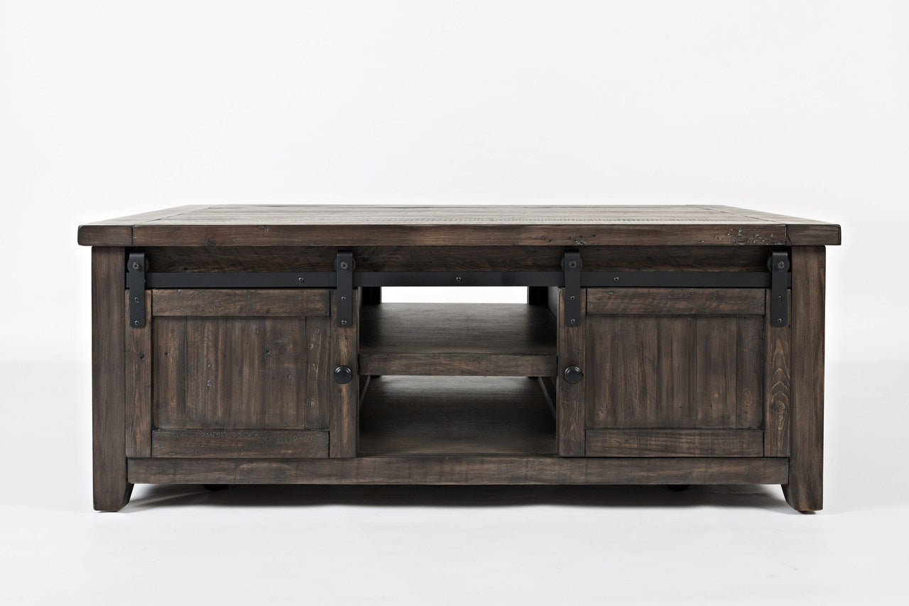17770 Cocktail Table