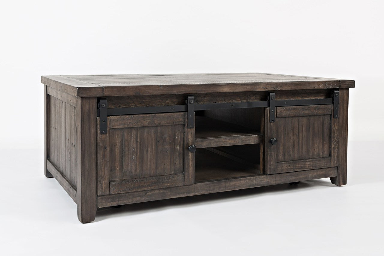 17770 Cocktail Table