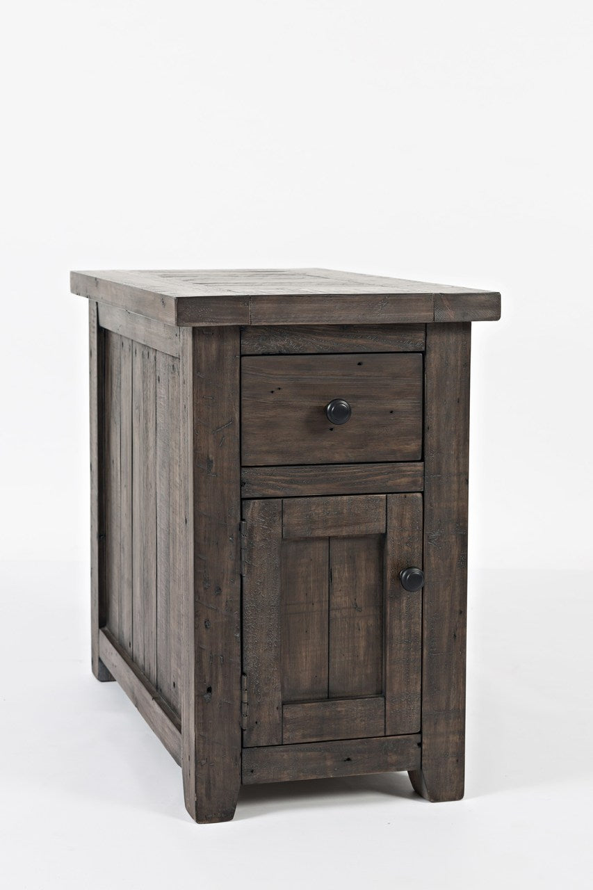 17771 Chairside Table